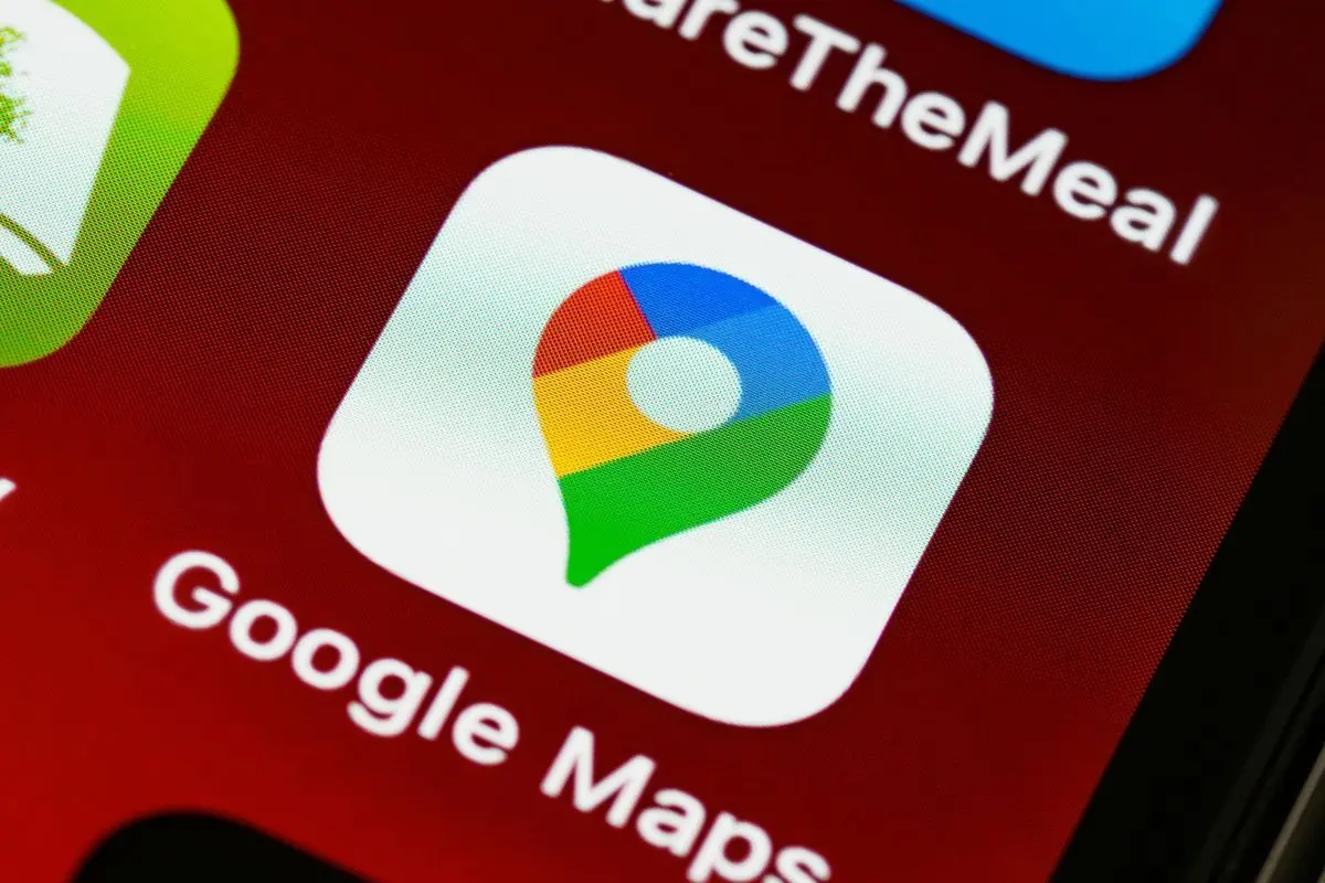 Google Maps Memudahkan Pengguna Berbagi Lokasi Secara Real Time Google Maps Memudahkan Pengguna Berbagi Lokasi Secara Real Time